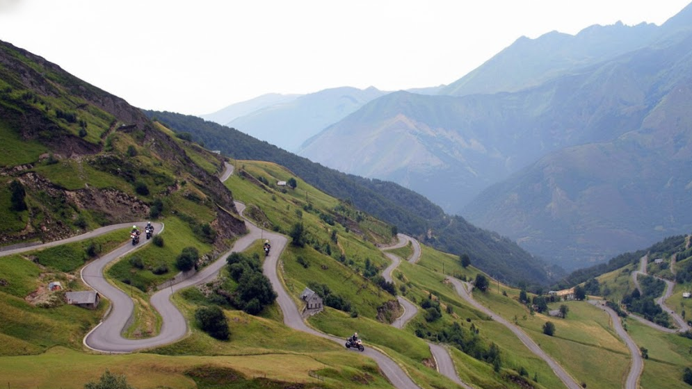 Subida al Angliru · Asturias | Ruta en moto — Kando Riders